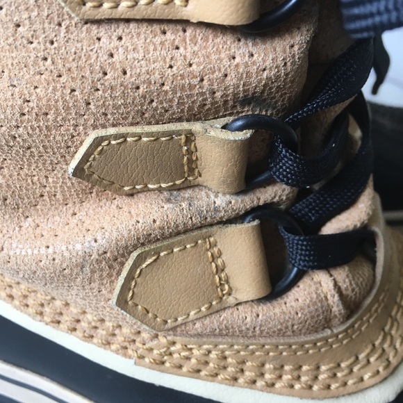 Sorel Snow Boots - Picture 8 of 14